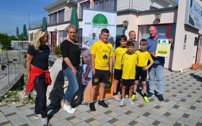 Mitmachen statt nur dabei stehen – SV Obersülzen erhält AOK-Gesundheitspreis in Höhe von 500 Euro